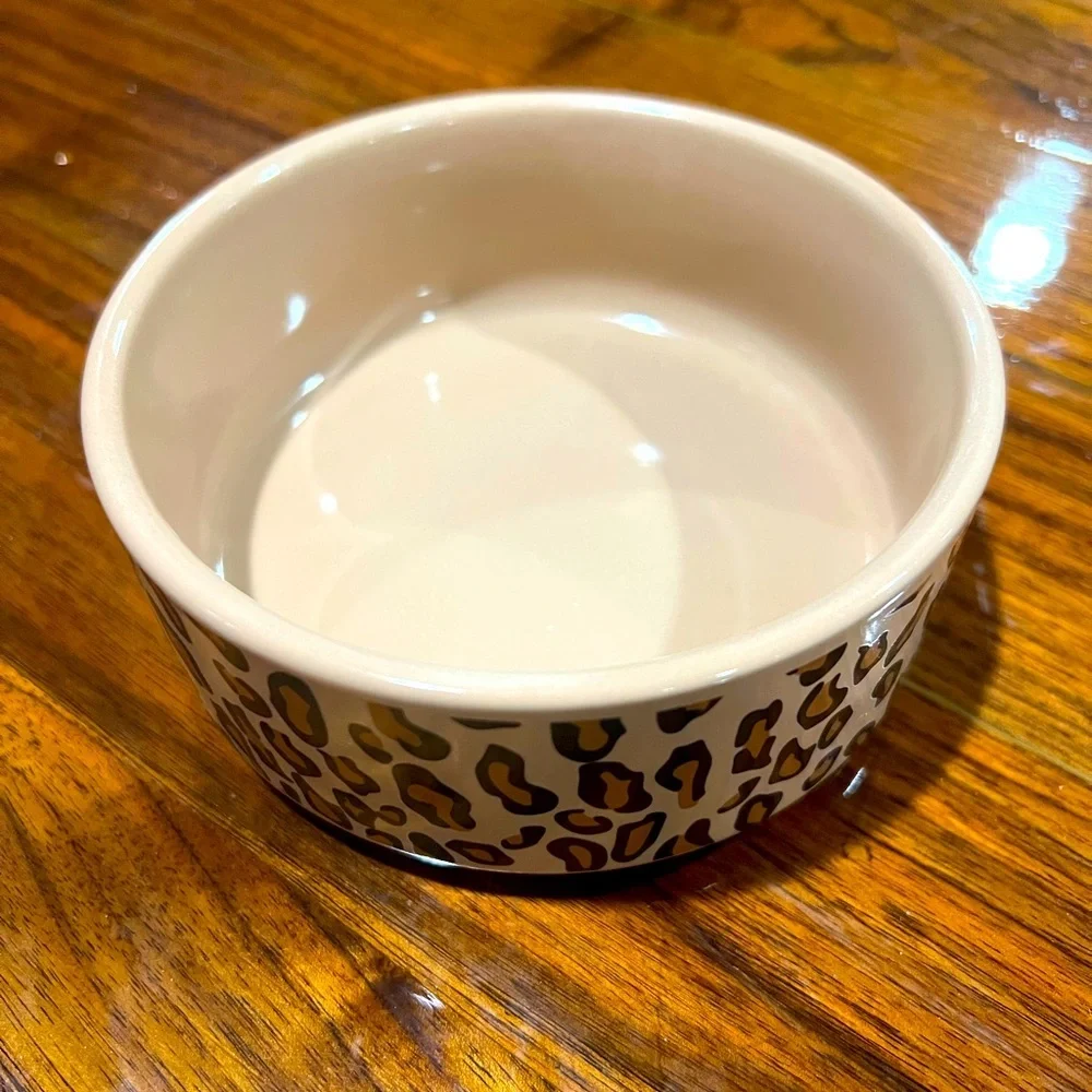 Petzazz. Leopard Cat/Dog/Human 😹 bowl 🥣 . Use it as you like 😻
